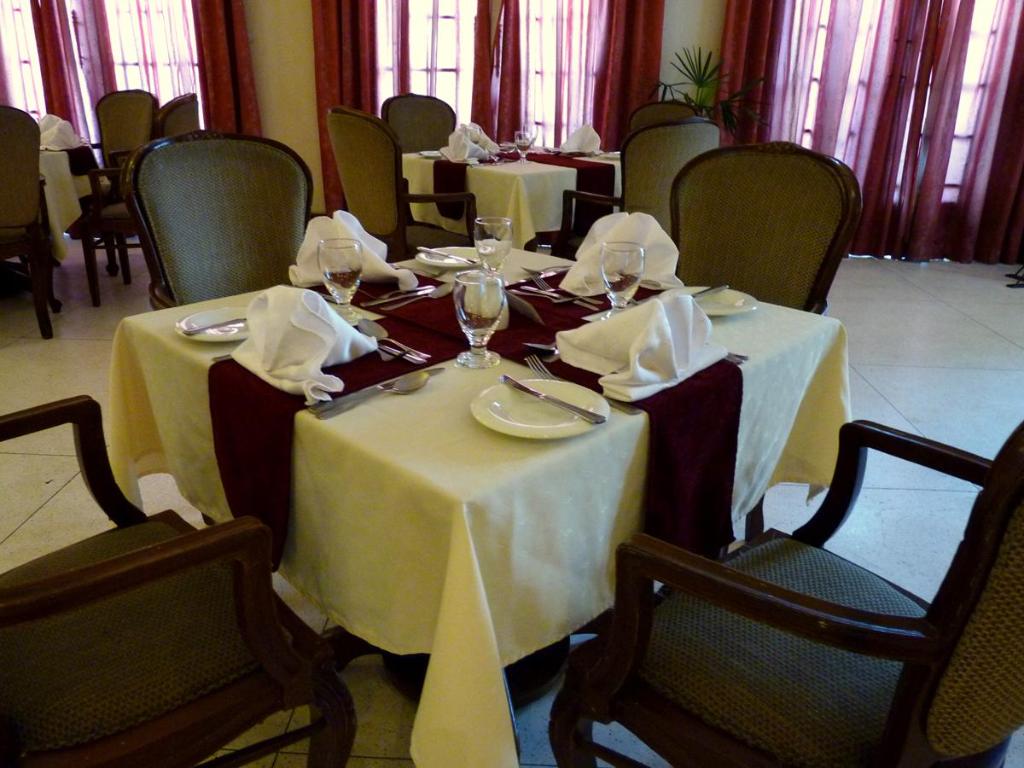 Hotel Suisse