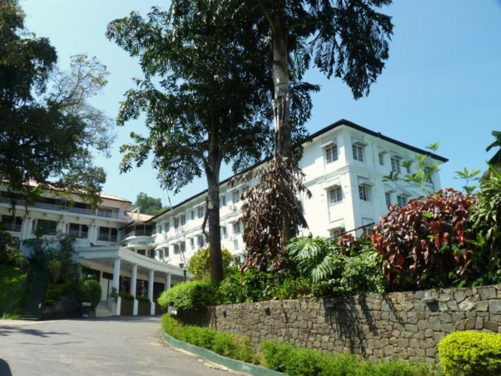 Hotel Suisse Image 6