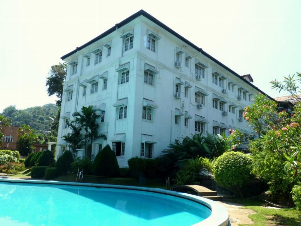 Hotel Suisse Image 7